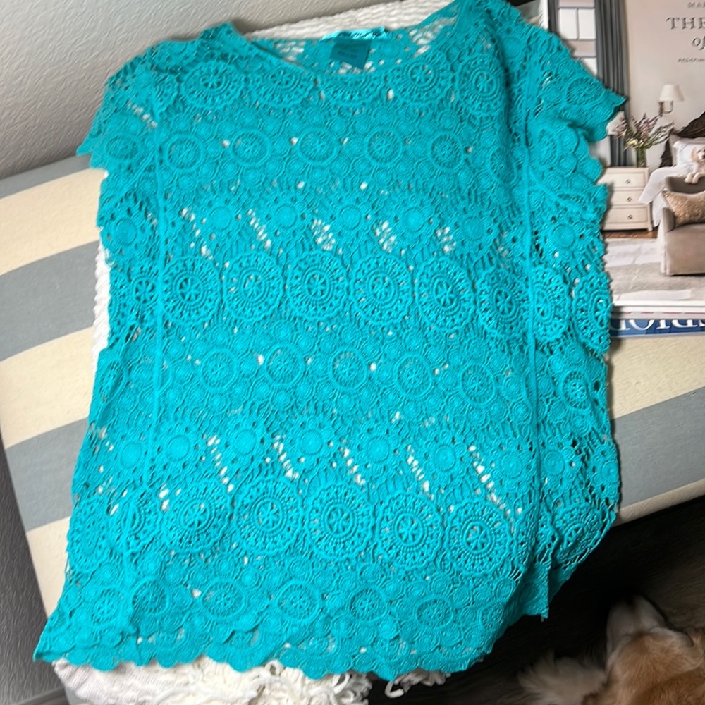 Women’s Turquoise Lace Blouse